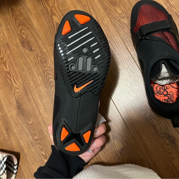 Nike super rep cycling shoes (men’s 7/womens 9) - Picture 4 of 6